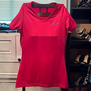 Nike Pro Size M pink